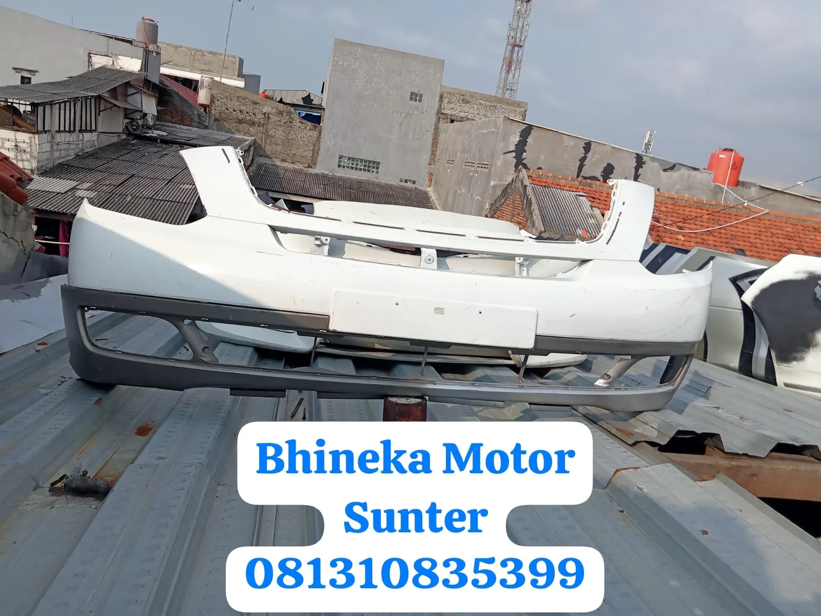 Jual beli bemper mobil bekas dengan pengiriman aman ke seluruh Karawang