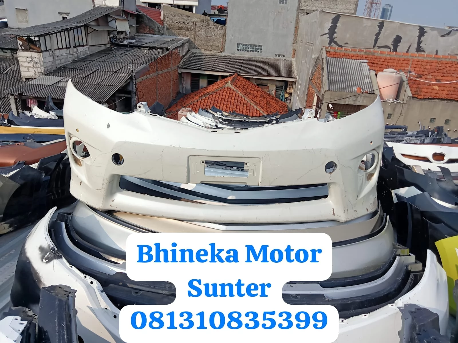 Bemper mobil bekas berkualitas untuk area Rawamerta Karawang